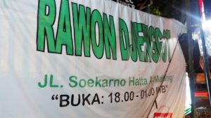 Makan Malam Di Rawon Jenggot Di Jalan Sukarno Hatta Malang