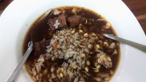 Makan Malam Di Rawon Jenggot Di Jalan Sukarno Hatta Malang