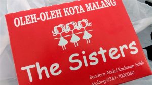 The Sisters Pusat Oleh-oleh di Bandara Udara Abdulrahman Saleh Malang