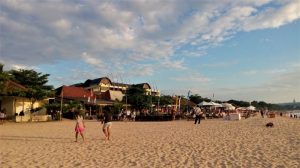 Keindahan Sunset di Pantai Jimbaran