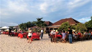 Keindahan Sunset di Pantai Jimbaran