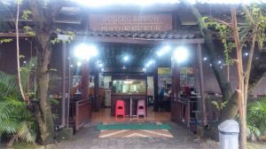 Pintu Masuk Ayam Yogyakarta Malang