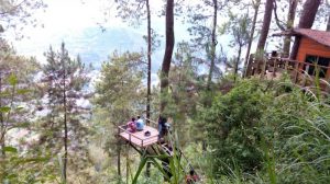 Omah Kayu di Kota Wisata Batu