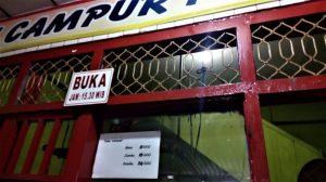 Tahu Campur Pak Iwan di Jagalan Kota Malang