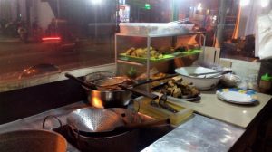 Bebek Goreng Enak di Warung Tenda Trubus di Bandulan Malang