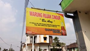 Rujak Cingur Enak di Warung Rujak Bu Any Kota Batu