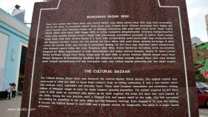 Menikmati Tawar-menawar Belanjaan di Pasar Seni Kuala Lumpur Malaysia