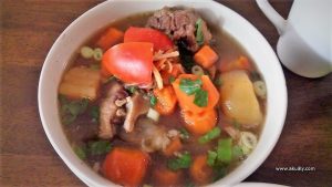 Makan Sop Buntut Enak di Resto Dahapati Kota Bandung