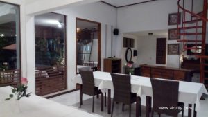 Menikmati Steak Enak di Waroeng Ethnic Kota Bandung