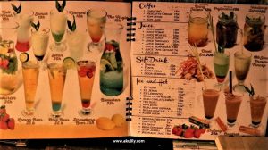 Makan Malam Seru di Cafe Raminten 3 Malioboro Yogyakarta