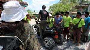 Naik Gajah di Chang Puak Camp Hat Yai Thailand Selatan