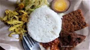 Makan Masakan Asli Solo di Warung Pitu Plaza Araya Malang