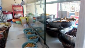 Makan Masakan Asli Solo di Warung Pitu Plaza Araya Malang