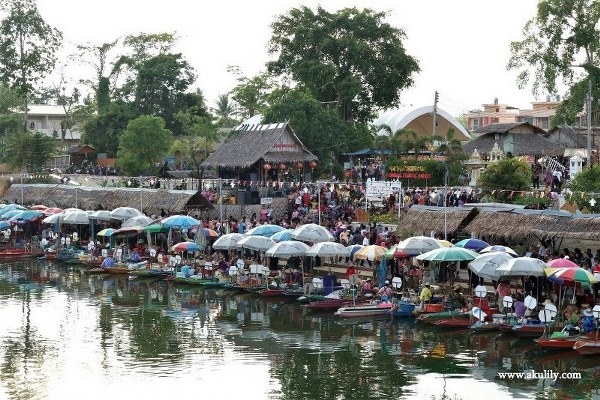 Meriahnya Pasar Apung Klong Hae Di Hat Yai Thailand Selatan Akulily