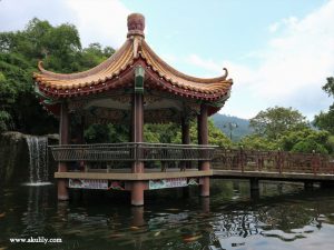 Naik Kereta Kabel di Kek Lok Si Temple Penang