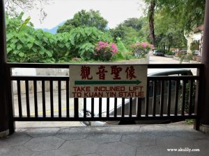 Naik Kereta Kabel di Kek Lok Si Temple Penang