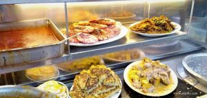 Meriahnya Menu di Line Clear Nasi Kandar Legendaris di Penang