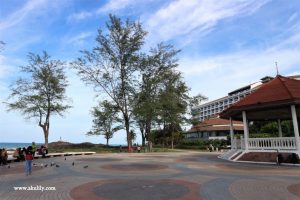 Pantai Samila di Hat Yai Thailand yang Bersih dan Indah