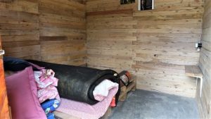 Beristirahat dan Menginap di Basecamp Cafe dan Homestay Ranu Pane