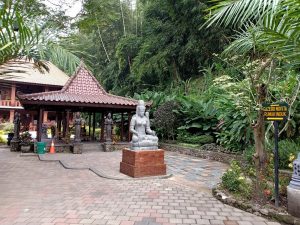 Menyusuri Keunikan Lembah Tumpang Resort Kabupaten Malang