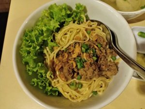 Menikmati Makanan Enak di Restoran GL8 Kota Malang